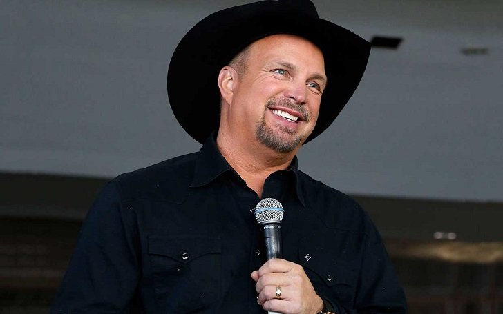 Garth Brooks is a legendary country music artist who has a net worth of $350 million.