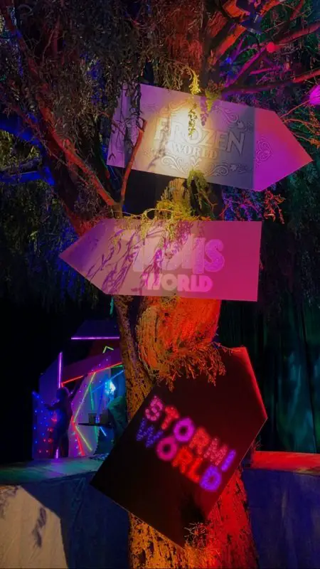 Directions to the three world inside StormiWorld 2.