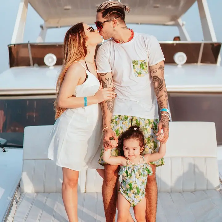 Juan de Dios "JD" Pantoja with his wife Kimberly Loaiza and their daughter Kima on a yacht.