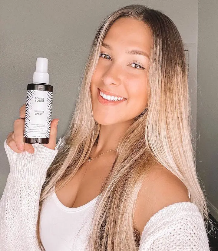 Allie Schnacky promoting a BondiBoost hair product.