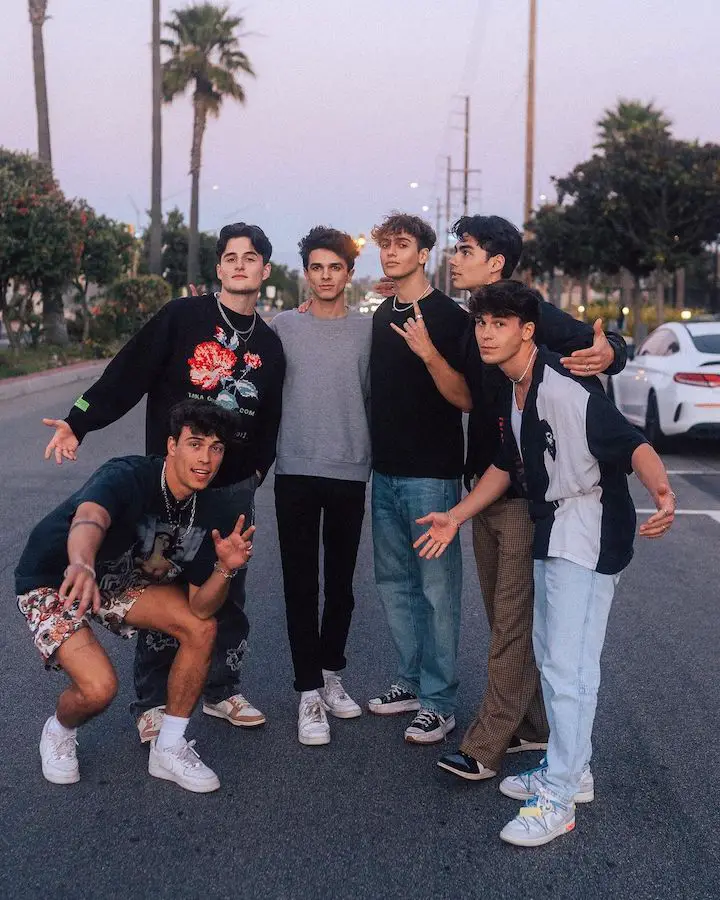  (L-R) All The Elevator Boys members Tim Schaecker, Luis Freitag, Bene Schulz, Jacob Rott and Julien Brown with Brent Rivera (third from left).