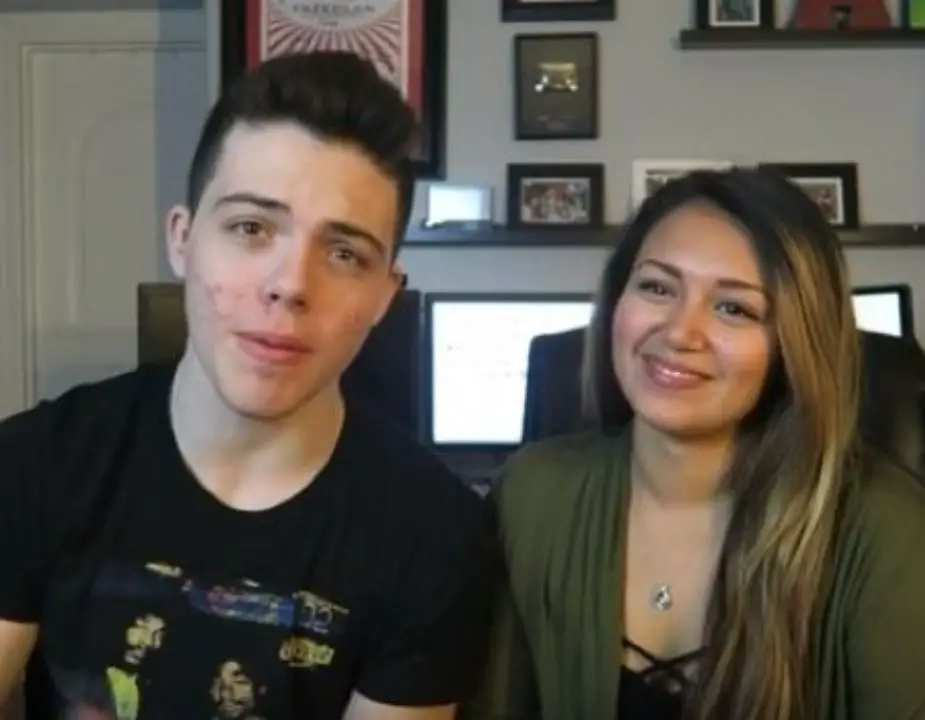 FaZe Adapt with his former girlfriend Adrainna. celebsfortune.com