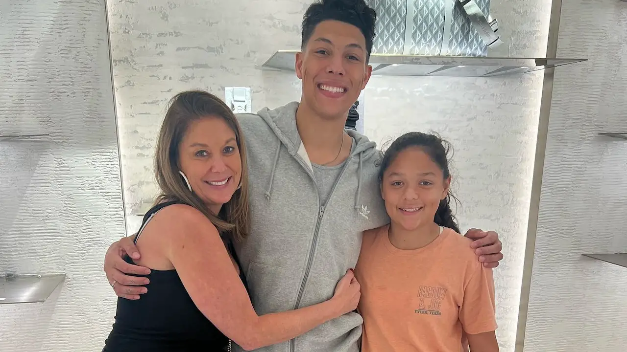 Does Randi Mahomes Have a Boyfriend? What's With the Bride Fiasco? | Celeb$fortune