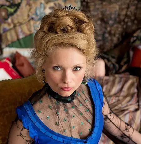 MyAnna Buring looking awesome on 'Ripper Street'.