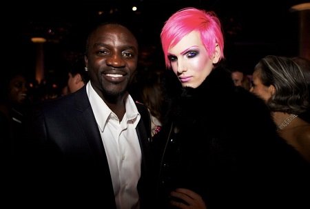 Akon with Jeffree Star.