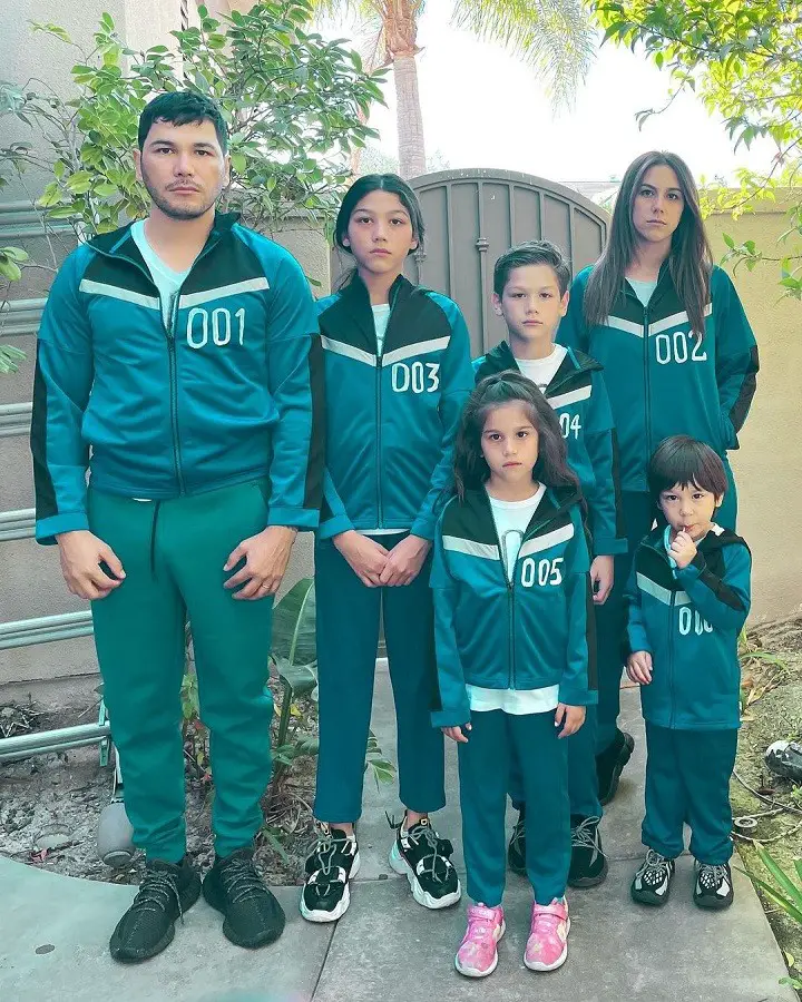 The 'Familia Diamond' family picture in 'Squid Game' clothes (excpet the shoes): (From left) Father Sdiezel Ortiz, Txunamy Ortiz, Solage Ortiz, Diezel Ortiz, mother Esthalla Ortiz and Ranger Ortiz.