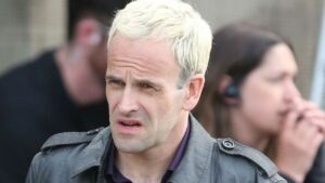 Jonny Lee Miller’s Secret of Illness, Health and Sickness!