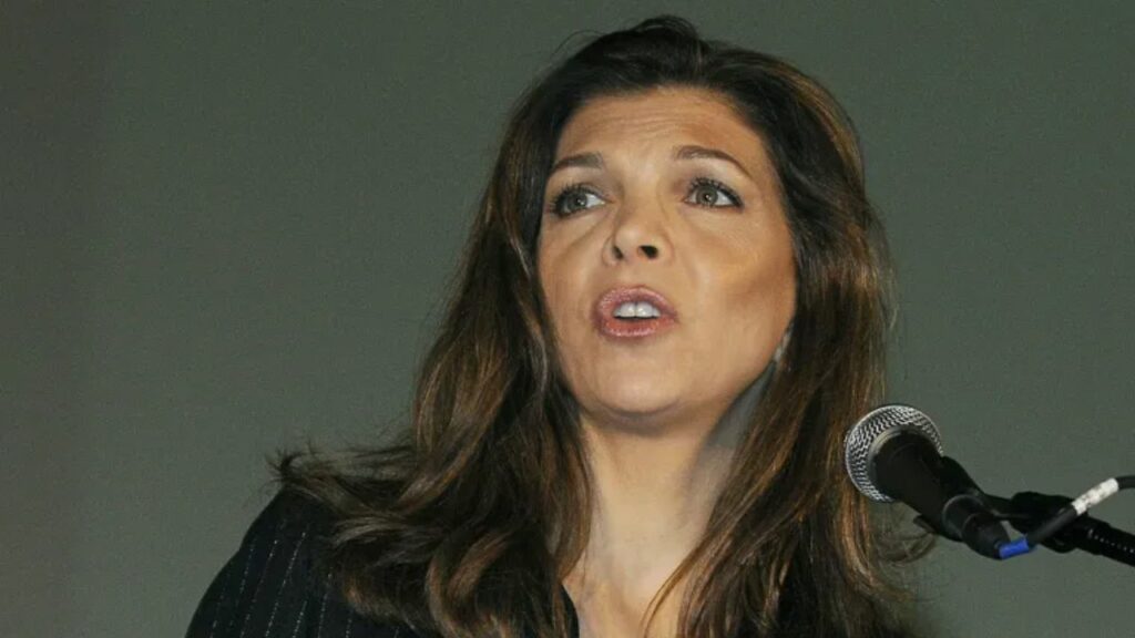 Teresa Earnhardt’s New Boyfriend (Husband) Is She Married to John