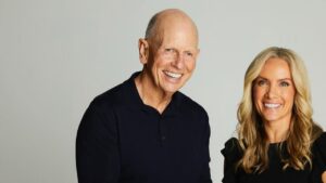 Dana Perino and Her Husband Peter McMahon Life Full of Love!