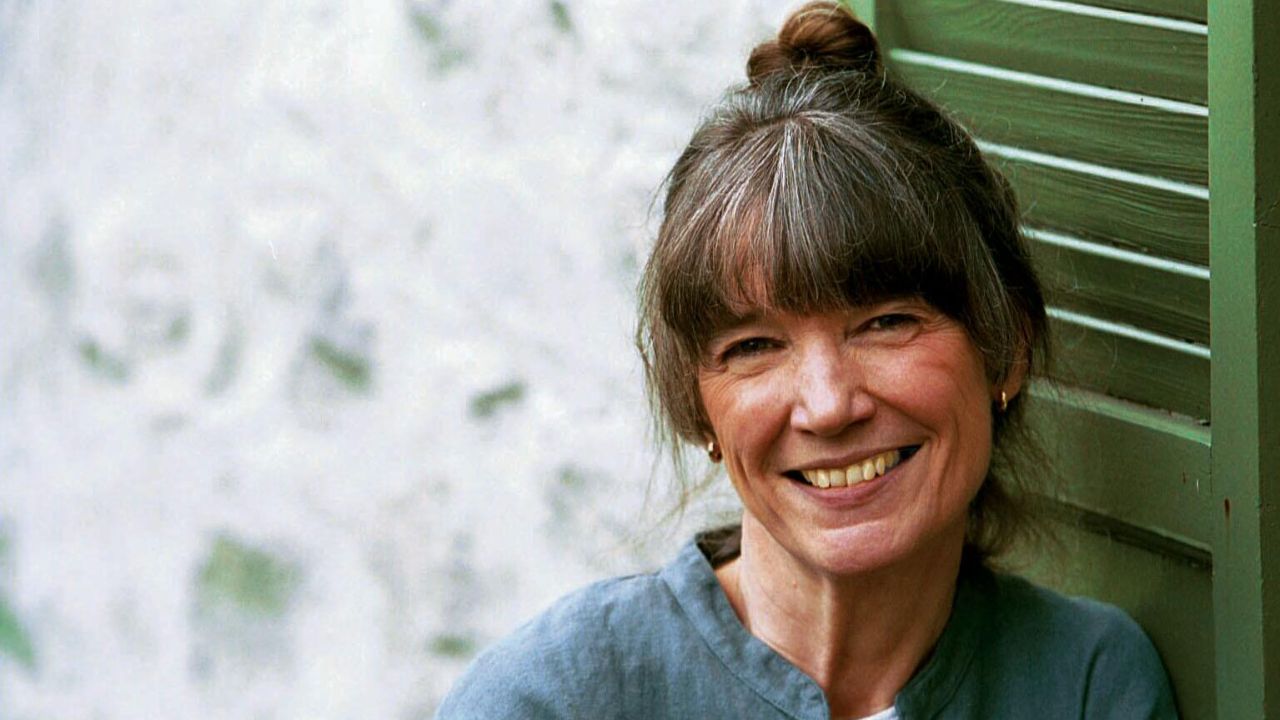 Anne Tyler was married to her husband, Taghi Modarressi.