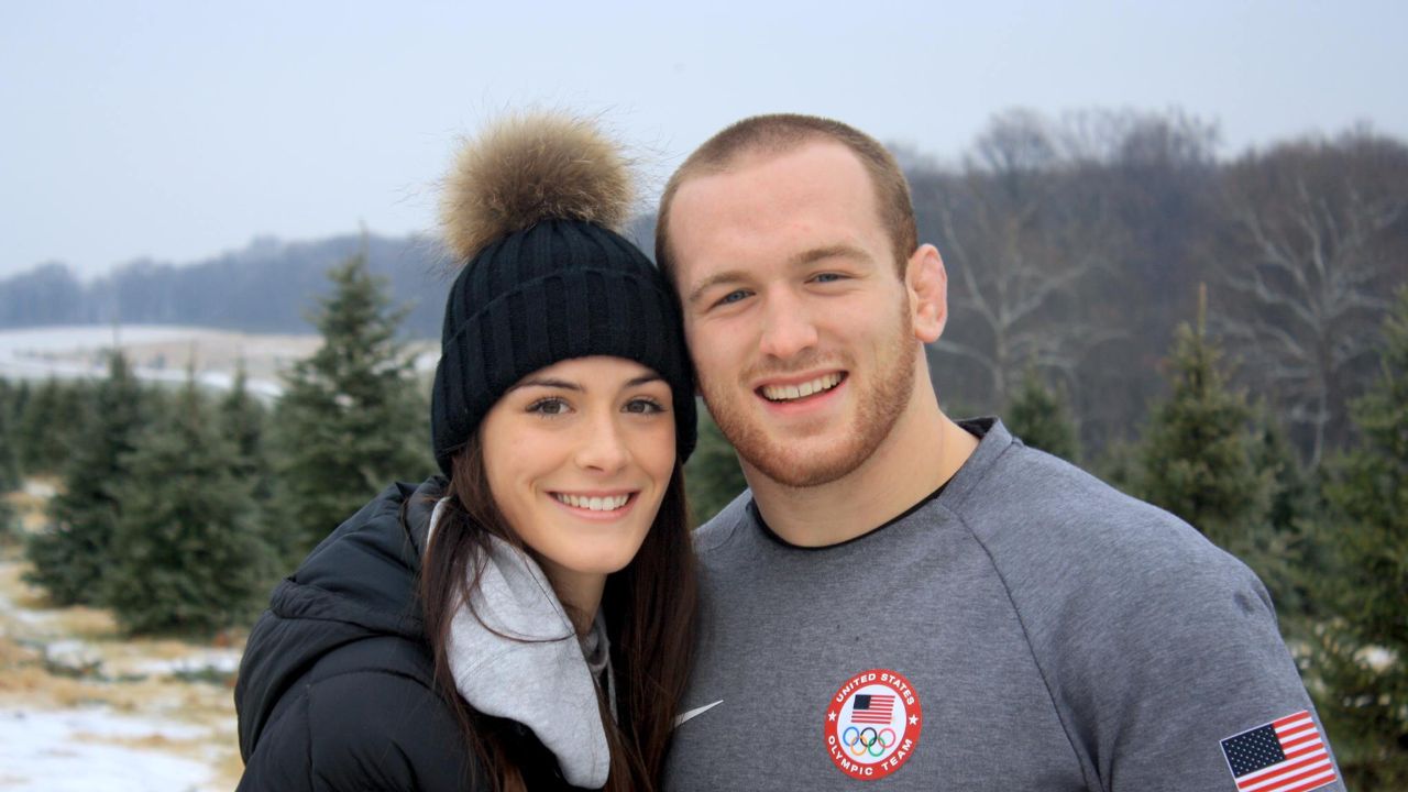 kyle snyder with his wife maddie pack snyder instagram.