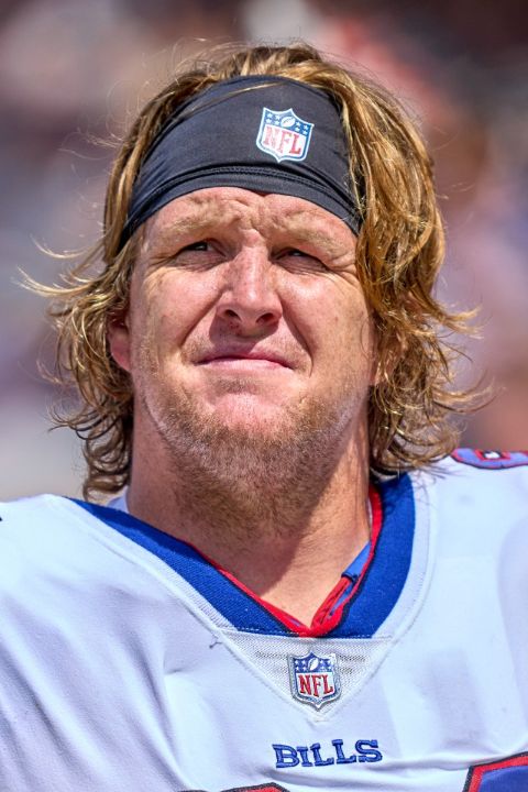 Jordan Devey's net worth was estimated at $1 million.