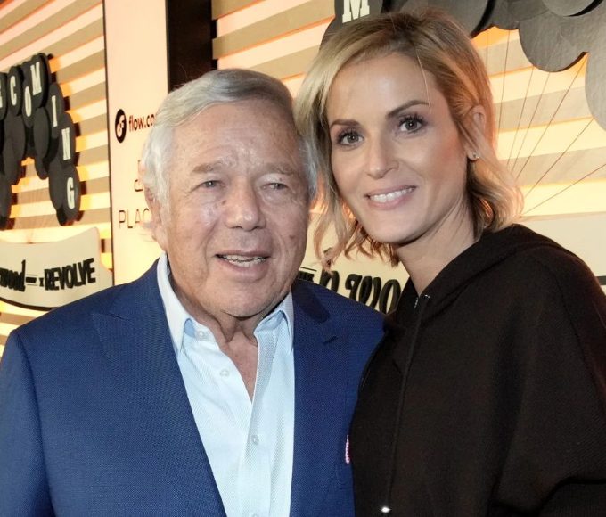 Fast Facts on Dana Blumberg's $10 Million Net Worth  in 2026